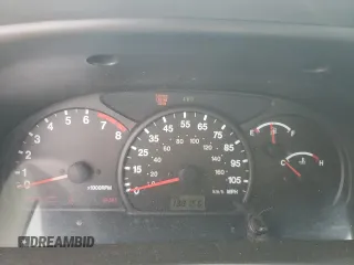 2001 Chevrolet Tracker z VIN 2CNBJ13C616955326, wystawiony jako Copart lot #64105184 z przebiegiem 138 156 mil mil oraz Tytuł czysty. Historia ofert i sprzedaży dostępna na DreamBid. Obrazek 9.