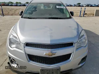 2015 Chevrolet Equinox LS with VIN 1GNFLEEK9FZ101557, listed as a Copart auction lot 53543185 with 131,635 mi miles and Salvage Title. Bid and sale history available at carsss.com. Image 5.
