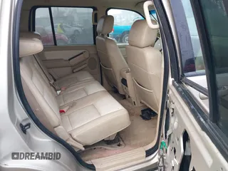 2006 Ford Explorer Limited with VIN 1FMEU75856UB40771, listed as a IAAI auction lot 41640477 with 279,062 mi miles and . Bid and sale history available at DreamBid. Image 8.
