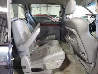 2007 Chrysler Town & Country LWB Limited with VIN 2A8GP64L07R307548, listed as a Copart auction lot 87431994 with 141,270 mi miles and Salvage Title. Bid and sale history available at carsss.com. Image 11.