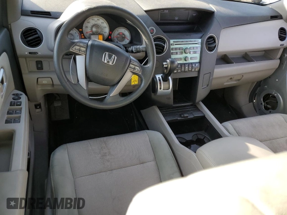 2010 Honda Pilot EX with VIN 5FNYF3H45AB002744, listed as a Copart auction lot 84673844 with 177,267 mi miles and Salvage Title. Bid and sale history available at carsss.com. Image 8.