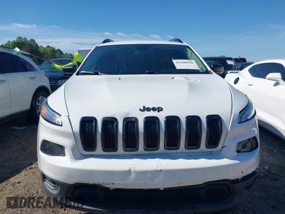2017 Jeep Cherokee Altitude with VIN 1C4PJMAS0HW631536, listed as a IAAI auction lot 42180916 with 150,296 mi miles and . Bid and sale history available at DreamBid. Image 12.