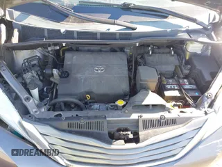 2014 Toyota Sienna Ltd with VIN 5TDDK3DC4ES083230, listed as a IAAI auction lot 41751843 with 184,501 mi miles. Bid and sale history available at carsss.com. Image 10.