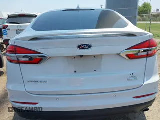 2020 Ford Fusion SE with VIN 3FA6P0HD3LR126389, listed as a IAAI auction lot 42110279 with 51,767 mi miles and . Bid and sale history available at DreamBid. Image 17.