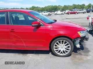 2012 Volkswagen Jetta SE with VIN 3VWDP7AJ4CM127393, listed as a IAAI auction lot 42352411 with 146,605 mi miles and . Bid and sale history available at DreamBid. Image 13.