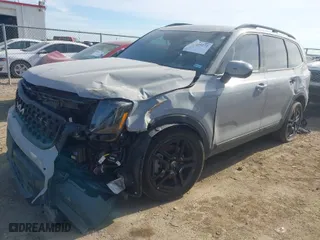 2024 Kia Telluride SX Prestige X-Pro with VIN 5XYP5DGCXRG445215, listed as a IAAI auction lot 40995272 with 17,931 mi miles. Bid and sale history available at carsss.com. Image 2.