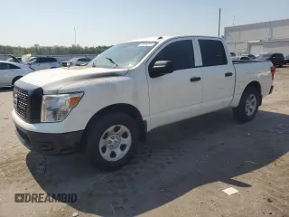 2019 Nissan Titan S with VIN 1N6AA1EK5KN532395, listed as a Copart auction lot 61572215 with 32,519 mi miles and Salvage title. Bid and sale history available at DreamBid. Image 1.