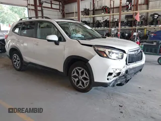 2019 Subaru Forester Premium with VIN JF2SKAEC1KH555444, listed as a IAAI auction lot 42562713 with 84,265 mi miles and . Bid and sale history available at DreamBid. Image 1.