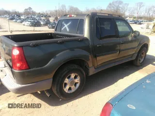 2001 Ford Explorer Sport Trac z VIN 1FMZU77E31UC14475, wystawiony jako IAAI lot #41788849 z przebiegiem 236 563 mil mil oraz . Historia ofert i sprzedaży dostępna na DreamBid. Obrazek 4.