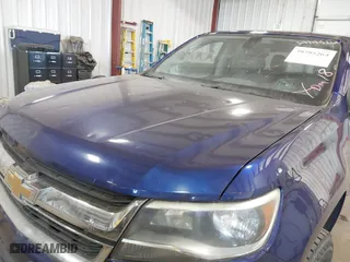 2017 Chevrolet Colorado 2WD WT with VIN 1GCGSBEN4H1299507, listed as a IAAI auction lot 39795264 with 129,836 mi miles. Bid and sale history available at carsss.com. Image 6.
