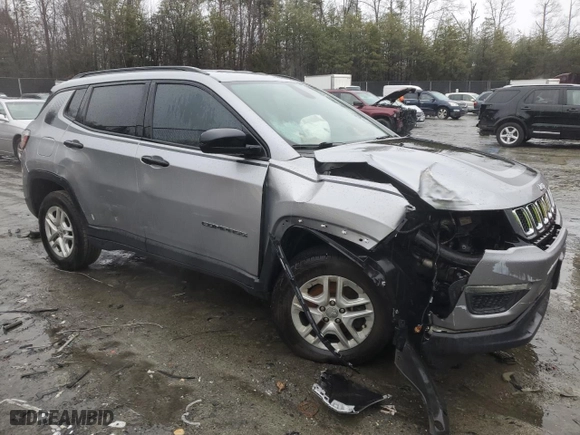 2018 Jeep Compass Sport with VIN 3C4NJDAB3JT213538, listed as a Copart auction lot 42755835 with 73,838 mi miles and Salvage Title. Bid and sale history available at carsss.com. Image 4.