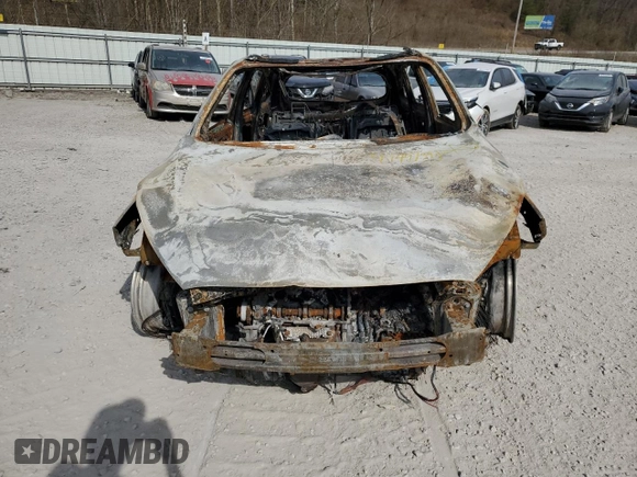 2016 Kia Sorento SX z VIN 5XYPKDA55GG030643, wystawiony jako Copart lot #47497395 z przebiegiem Nie podano mil oraz Szkoda całkowita • Salvage title. Historia ofert i sprzedaży dostępna na DreamBid. Obrazek 5.