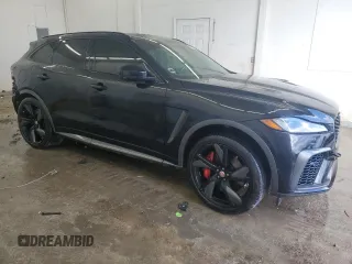 2021 Jaguar F-Pace SVR z VIN SADCZ2EE0MA666542, wystawiony jako Copart lot #41854235 z przebiegiem 28 523 mil mil oraz Szkoda całkowita • Salvage title. Historia ofert i sprzedaży dostępna na DreamBid. Obrazek 4.