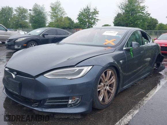 2020 Tesla Model S Long Range с VIN 5YJSA1E21LF413251, выставлен на аукционе IAAI как лот 42350131 с пробегом 16 427 миль миль и . История ставок и продаж доступна на DreamBid. Изображение 2.