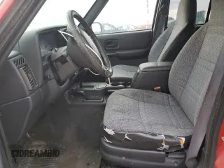 2000 Jeep Cherokee Police with VIN 1J4FF48S3YL110082, listed as a Copart auction lot 87213104 with 145,486 mi miles and Clean Title. Bid and sale history available at carsss.com. Image 7.