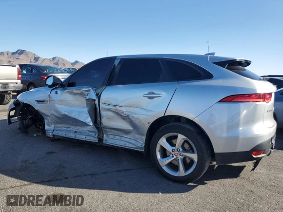 2018 Jaguar F-Pace 30t Premium with VIN SADCJ2GX8JA204022, listed as a Copart auction lot 46719925 with 133,986 mi miles and Salvage title. Bid and sale history available at DreamBid. Image 2.