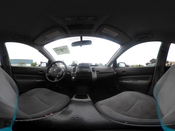 2004 Toyota Prius with VIN JTDKB22U640049837, listed as a IAAI auction lot 42033704 with 160,028 mi miles and . Bid and sale history available at DreamBid. Image 22.