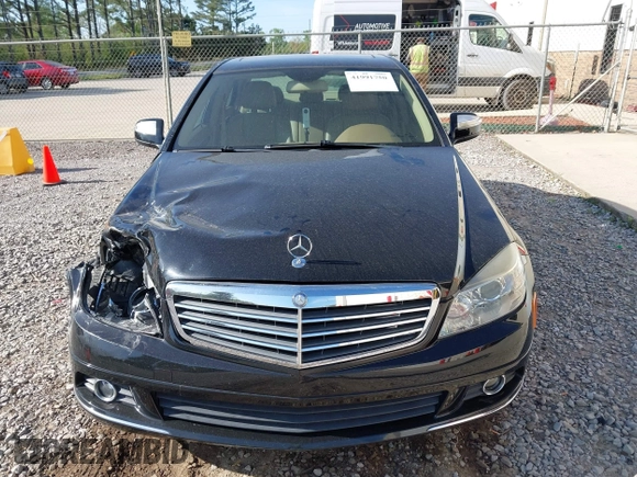 2008 Mercedes-Benz C 300 Sport z VIN WDDGF54X38F138356, wystawiony jako IAAI lot #41991750 z przebiegiem 128 673 mil mil oraz . Historia ofert i sprzedaży dostępna na DreamBid. Obrazek 12.