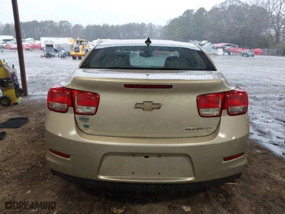 2015 Chevrolet Malibu LS with VIN 1G11B5SL2FF234349, listed as a IAAI auction lot 41623639 with 181,940 mi miles. Bid and sale history available at carsss.com. Image 15.