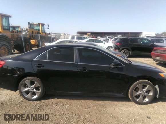 2014 Toyota Camry L with VIN 4T1BF1FKXEU397458, listed as a IAAI auction lot 41852126 with 122,075 mi miles. Bid and sale history available at carsss.com. Image 13.