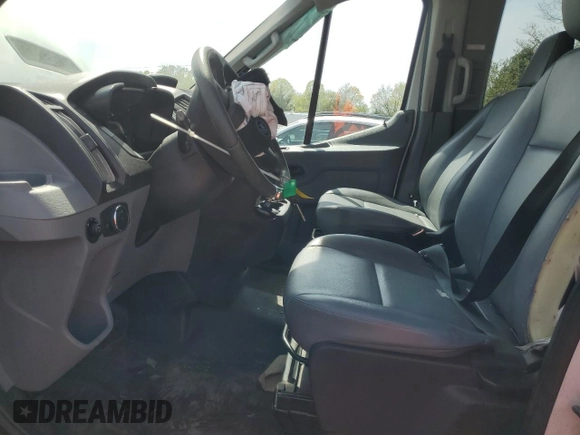 2017 Ford Transit z VIN 1FDZX2XMXHKB42875, wystawiony jako Copart lot #52864775 z przebiegiem 206 122 mil mil oraz Szkoda całkowita • Salvage title. Historia ofert i sprzedaży dostępna na DreamBid. Obrazek 7.