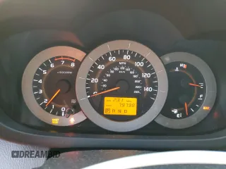 2011 Toyota RAV4 Sport z VIN JTMRK4DV7B5105641, wystawiony jako Copart lot #57443675 z przebiegiem 79 798 mil mil oraz Szkoda całkowita • Salvage title. Historia ofert i sprzedaży dostępna na DreamBid. Obrazek 9.