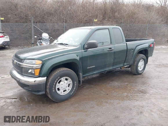 2004 Chevrolet Colorado LS Z71 with VIN 1GCDT196048223149, listed as a IAAI auction lot 41548079 with 183,963 mi miles. Bid and sale history available at carsss.com. Image 2.