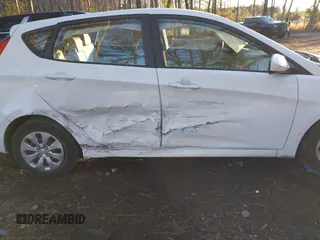 2016 Hyundai Accent SE with VIN KMHCT5AE9GU290829, listed as a IAAI auction lot 41209115 with 27,998 mi miles. Bid and sale history available at carsss.com. Image 6.