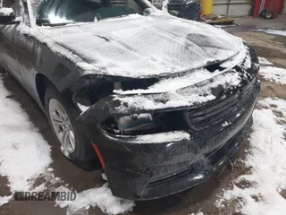 2023 Dodge Charger SXT z VIN 2C3CDXBGXPH571557, wystawiony jako IAAI lot #41581514 z przebiegiem 45 898 mil mil oraz . Historia ofert i sprzedaży dostępna na DreamBid. Obrazek 6.