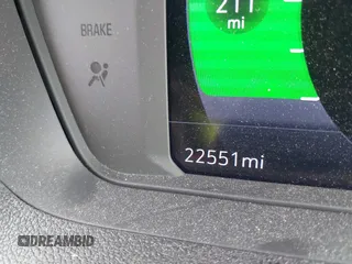 2023 Chevrolet Bolt EV 2LT z VIN 1G1FX6S05P4128607, wystawiony jako IAAI lot #42081752 z przebiegiem 22 551 mil mil oraz . Historia ofert i sprzedaży dostępna na DreamBid. Obrazek 15.