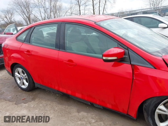 2013 Ford Focus SE with VIN 1FADP3F27DL261790, listed as a IAAI auction lot 42032822 with 80,585 mi miles. Bid and sale history available at carsss.com. Image 14.