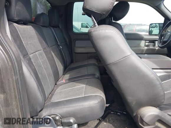 2014 Ford F-150 XL z VIN 1FTEX1CM2EKD58069, wystawiony jako IAAI lot #41783390 z przebiegiem 181 398 mil mil oraz . Historia ofert i sprzedaży dostępna na DreamBid. Obrazek 8.