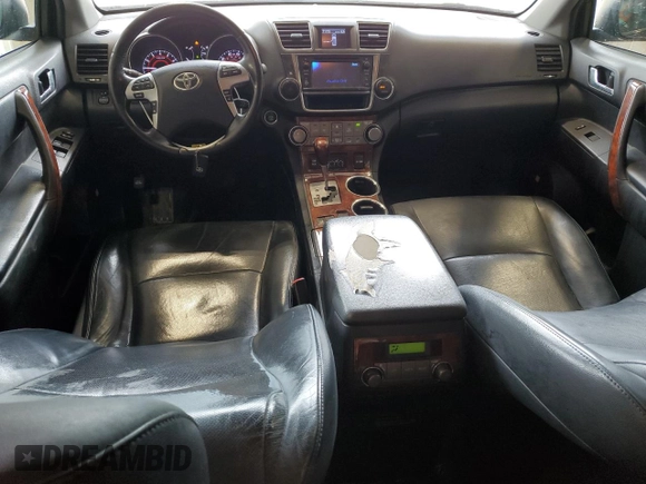 2013 Toyota Highlander Limited z VIN 5TDDK3EH1DS257974, wystawiony jako Copart lot #59481915 z przebiegiem 322 770 mil mil oraz Nie do naprawy • Non repairable. Historia ofert i sprzedaży dostępna na DreamBid. Obrazek 8.
