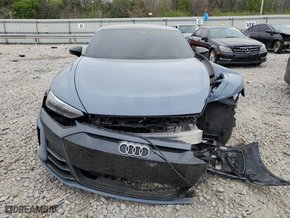 2022 Audi e-tron GT Premium Plus with VIN WAUFJBFW2N7008708, listed as a Copart auction lot 47915324 with NaN miles. Bid and sale history available at carsss.com. Image 5.