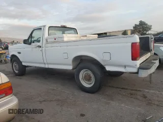 1994 Ford F-250 with VIN 1FTHF25H4RLA59009, listed as a Copart auction lot 85599114 with 572,683 mi miles and Clean Title. Bid and sale history available at carsss.com. Image 2.