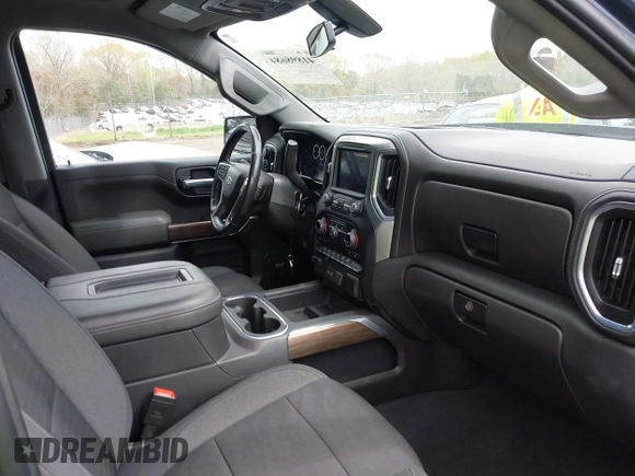 2021 Chevrolet Silverado 1500 RST with VIN 3GCUYEEDXMG322939, listed as a IAAI auction lot 41898684 with 111,720 mi miles. Bid and sale history available at carsss.com. Image 5.