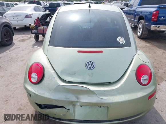 2007 Volkswagen Beetle с VIN 3VWRW31C07M518758, выставлен на аукционе IAAI как лот 42072875 с пробегом 85 096 миль миль и . История ставок и продаж доступна на DreamBid. Изображение 16.