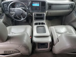 2005 Chevrolet Avalanche LS z VIN 3GNEK12Z55G214297, wystawiony jako Copart lot #51241695 z przebiegiem 141 402 mil mil oraz Szkoda całkowita • Salvage title. Historia ofert i sprzedaży dostępna na DreamBid. Obrazek 8.