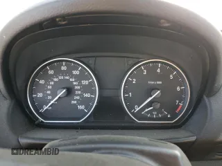 2013 BMW 1 Series 128i z VIN WBAUN1C57DVR01730, wystawiony jako Copart lot #75362744 z przebiegiem Nie podano mil oraz Szkoda całkowita • Salvage title. Historia ofert i sprzedaży dostępna na DreamBid. Obrazek 9.