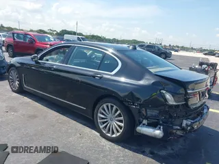 2022 BMW 7 Series 740i with VIN WBA7T2C02NCH73426, listed as a IAAI auction lot 42641007 with 49,300 mi miles and . Bid and sale history available at DreamBid. Image 3.