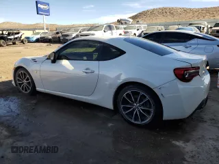 2020 Toyota 86 with VIN JF1ZNAA14L8752611, listed as a Copart auction lot 82995104 with Not Provided miles and Non Repairable. Bid and sale history available at carsss.com. Image 2.
