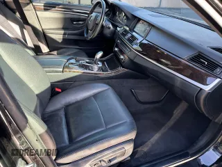 2016 BMW 5 Series 528i xDrive with VIN WBA5A7C53GG152050, listed as a Copart auction lot 53934595 with 104,678 mi miles and Clean Title. Bid and sale history available at carsss.com. Image 5.