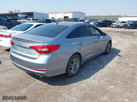2015 Hyundai Sonata 2.4L SE with VIN 5NPE24AF2FH022216, listed as a IAAI auction lot 41983812 with 205,174 mi miles. Bid and sale history available at carsss.com. Image 4.