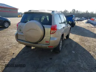 2008 Toyota RAV4 with VIN JTMBD33V685202183, listed as a IAAI auction lot 41766684 with 152,580 mi miles. Bid and sale history available at carsss.com. Image 4.
