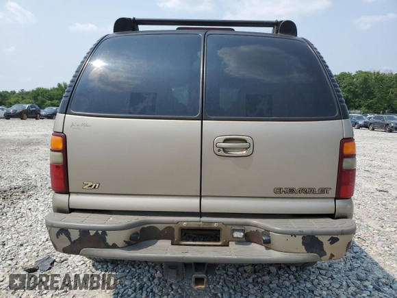 2002 Chevrolet Tahoe Z71 z VIN 1GNEK13Z02R269752, wystawiony jako Copart lot #59030705 z przebiegiem 342 433 mil mil oraz Szkoda całkowita • Salvage title. Historia ofert i sprzedaży dostępna na DreamBid. Obrazek 6.