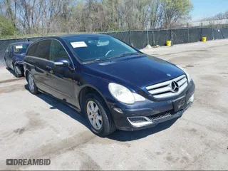 2007 Mercedes-Benz R-Class 3.5L with VIN 4JGCB65EX7A038480, listed as a IAAI auction lot 39936714 with 1 mi miles. Bid and sale history available at carsss.com. Image 1.