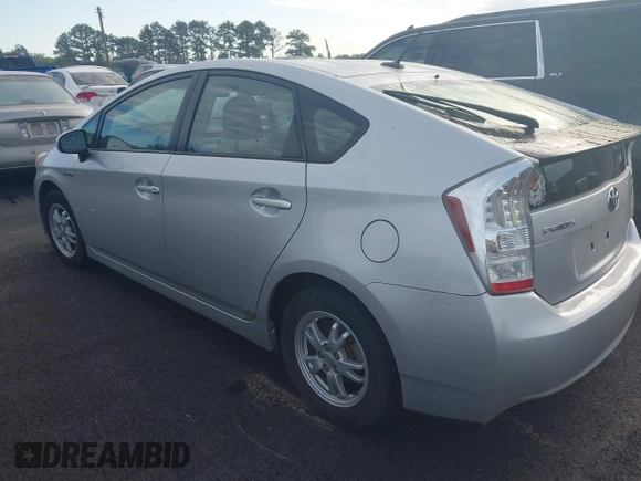 2010 Toyota Prius II with VIN JTDKN3DU8A0099922, listed as a IAAI auction lot 42186386 with 170,304 mi miles and . Bid and sale history available at DreamBid. Image 3.