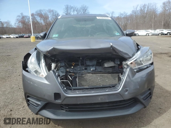 2019 Nissan Kicks S with VIN 3N1CP5CU2KL532749, listed as a Copart auction lot 51682655 with 136,070 mi miles and Clean Title. Bid and sale history available at DreamBid. Image 5.