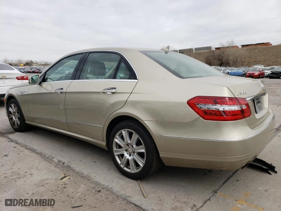 2013 Mercedes-Benz E-Class E 350 Luxury with VIN WDDHF8JB2DA669070, listed as a Copart auction lot 49329595 with 75,780 mi miles and Salvage Title. Bid and sale history available at carsss.com. Image 2.