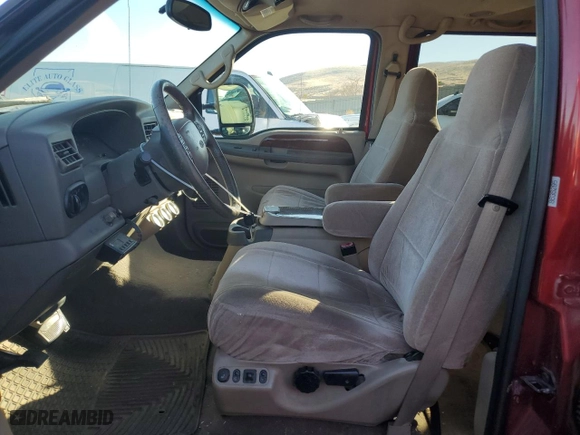 2002 Ford Excursion Limited with VIN 1FMSU43F42EB79097, listed as a Copart auction lot 82705694 with NaN miles and Clean Title. Bid and sale history available at carsss.com. Image 7.